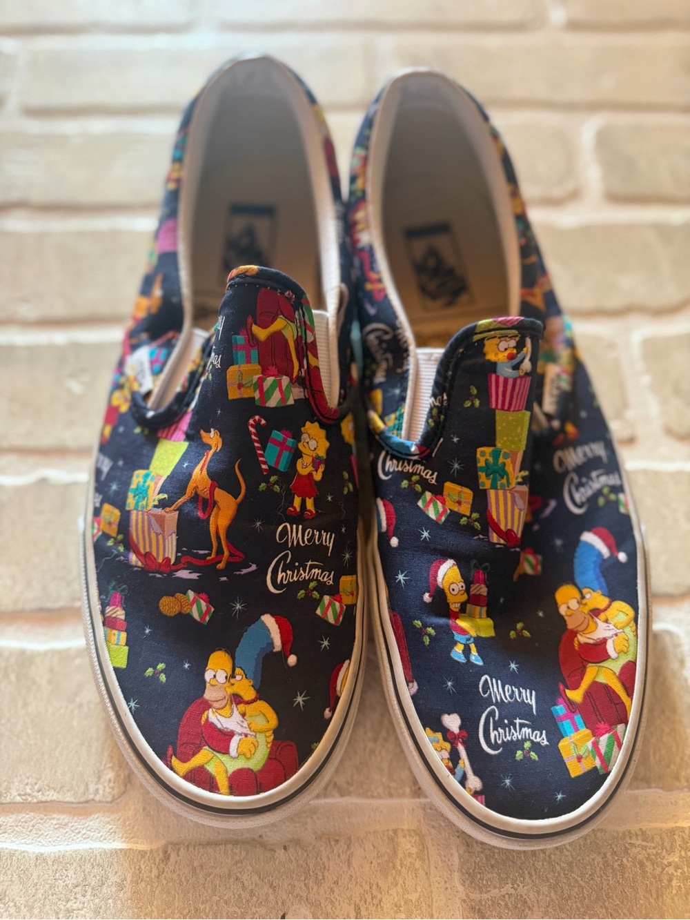 Vans Mens Slip-On Sneakers - Black with Multicolor Christmas Print